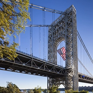 USA, New York, New York City, George Washington Bridge, morning