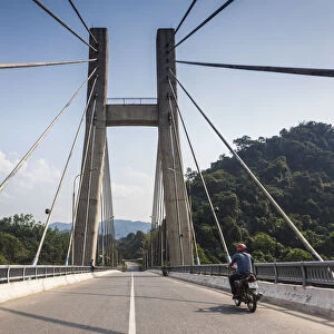 Vietnam, DMZ Area, Quang Tri Province, Dakrong Bridge, new bridge built as a memorial
