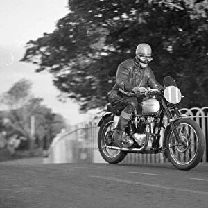 Peter Crebbin (Triumph) 1949 Senior Clubman TT