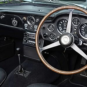 Aston Martin DB6 Vantage, 1966, Silver