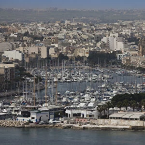 Malta, Valletta, Ta Xbiex, Msida Creek, Yacht Basin