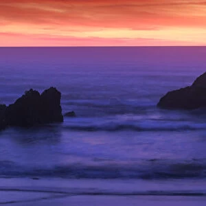 Sunset over the Pacifica Ocean from Seal Rock along the Oregon Coast