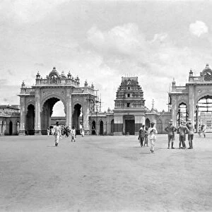 RSR 2 / 6th Battalion, Entrance to Palace, Mysore 1916