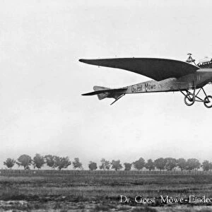 German Dr. Geest Moves monoplane in flight, c1910