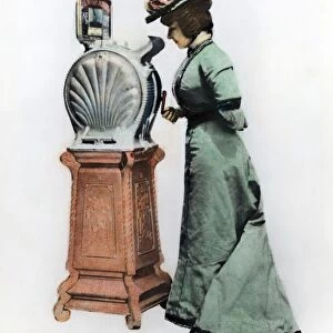 MUTOSCOPE, 1901. Anna Held (c1873-1918), American musical comedy actress, looking