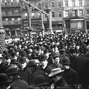 NEW YORK: SUFFRAGETTES. Crowds gathered in Union Square Park in New York City to