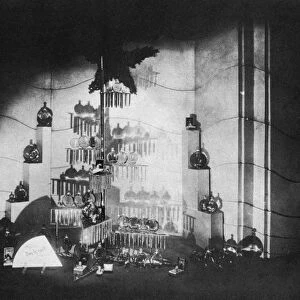 PERFUME DISPLAY, 1929. Perfume window display at the Franklin Simon & Company department store