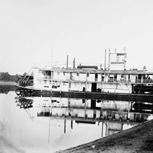 STERNWHEEL STEAMBOAT, 1890. Ohio River sternwheeler at Blennerhassett Island