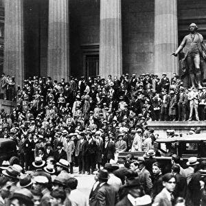 WALL STREET CRASH, 1929. Crowds gathered on the steps of the Sub-Treasury Building