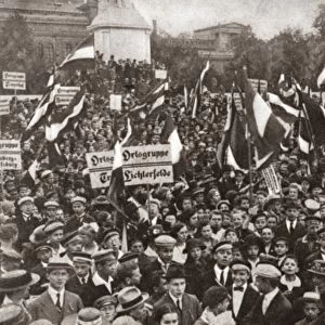 WORLD WAR I: BERLIN, 1919. The National Union of Young Germans at the Roon Monument