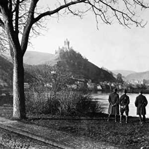 WORLD WAR I: GERMANY, 1918. Allied soldiers looking over the Rhine River at Cochem, Germany