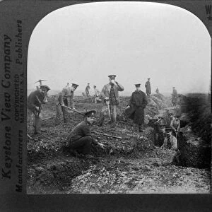 WORLD WAR I: TRENCHES. Troops with the British Royal Engineers constructing second