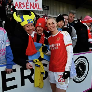 Arsenal Women's Star Amanda Ilestedt Greets Fans After Victory Over Everton Women