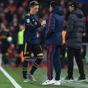Mesut Ozil Bids Farewell to Unai Emery on the Anfield Turf: Liverpool vs. Arsenal, Carabao Cup 2019-20