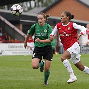 Rachel Yankey (Arsenal) Ivana Kostic (ZFK). Arsenal Ladies 9: 0 ZFK Masinac