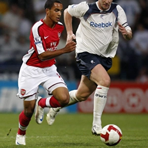 Theo Walcott Outmaneuvers Kevin Nolan: Arsenal's Victory Over Bolton (2008-2009)