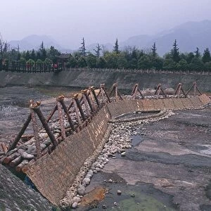 China, Sichuan, River Min Chiang, Dujiangyan Irrigation System