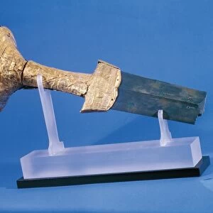 Gold sword hilt, from Skopelos, Greece