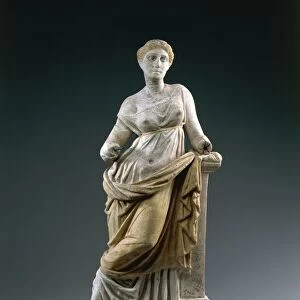 Marble statue of Venus from Hellenistic model influenced by Praxiteles style, from Pompei
