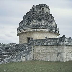 Mexico, Yucatan State, Chichen Itza, El Caracol, Circular astronomical observatory