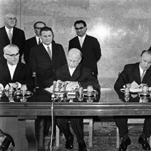 Seated left to right - gdr prime minister willi stoph, political bureau member of the socialist unity party of germany (sed) central committee; walter ulbricht, first secretary of the sed central committee and gdr state council chairman; janos kadar, first secretary of the central committee of the hungarian socialist workers party (hswp); pal losonczi, political bureau member of the hswp central committee and chairman of the presidial council of hungary; jeno fock, political bureau member of the hswp central committee and hungarian prime minister during the signing of the treaty on friendship, cooperation, and mutual assistance in budapest, hungary, may 18, 1967