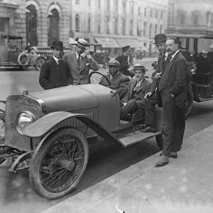 Jack Johnson in his car. John Arthur ( Jack ) Johnson ( March 31 1878 ? June 10 1946 )