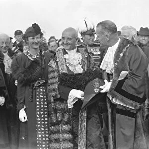 At Romfords Charter Day the Lord Mayor of London, Sir George Broadbridge ( left )