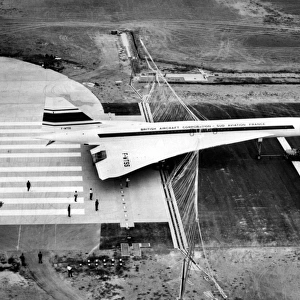 Aerospatiale picture shows plane Concorde 001 landing in a barriere during a test