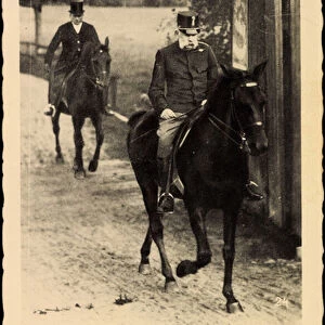Ak Emperor Franz Josef I on the morning ride, Black Horse (b / w photo)