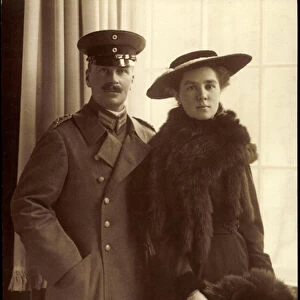 Ak Prince Adolf Friedrich with Princess Viktoria Feodora von Reuss (b / w photo)
