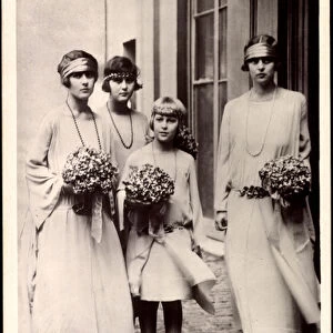 Ak Princesses Sophia, Margaret, Cecilie and Theodora of Greece (b / w photo)