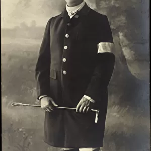 Ak S. K. H. Prince Alfons of Bavaria in equestrian uniform, riding crop (b / w photo)