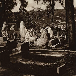 Algiers, Arab Women in a cemetery (b / w photo)