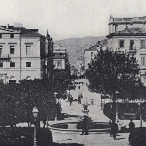 Athens: Constitution Square (b / w photo)
