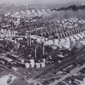Chicago: A Neighboring Oil Refinery from the Air (b / w photo)