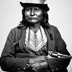 Chief Esatonyett, 1869 (b / w photo)
