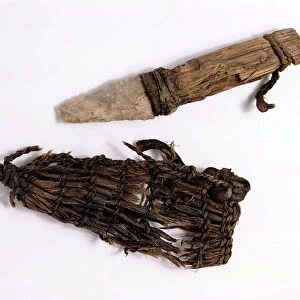 Dagger and scabbard found with the Oetzi Iceman (bast, leather, ash wood and flint)