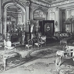 Drawing room in the Astor family house, Fifth Avenue, New York, 1890 (b / w photo)