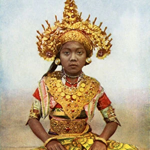 Dutch East Indies: In their tropic colour (colour photo)