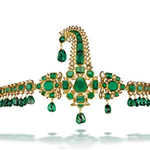 Emerald sarpech, Deccan, mid-18th century (emeralds, diamonds, enamel & yellow gold)