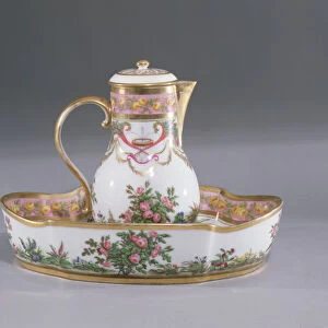 Ewer and basin, made in Paris (porcelain)