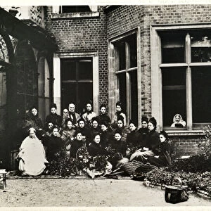 Florence Nightingale, Sir Harry and Lady Verney, and Nightingale nurses at Claydon House