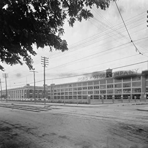 Ford Motor Company, Detroit, 1910-20 (b / w photo)
