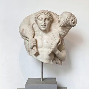 Fragment of statue of Hermes Kriophoros with a ram on his shoulders (marble) (see also 3930080)