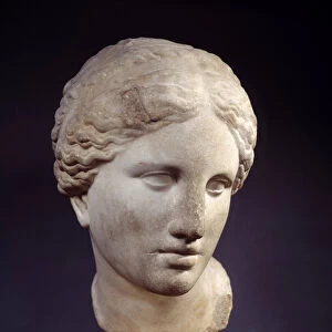 Greek antiquite: head of the Aphrodite (Venus) of Cnide