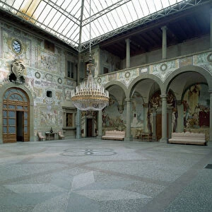 Internal courtyard, (photo)