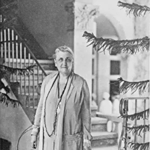Jane Addams, c. 1925 (b / w photo)