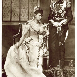 King George V and Queen Mary on their wedding day, 1893 (b / w photo)