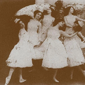 Olga Preobrajenskaya as Odette with Swans, 1895 (b / w photo)