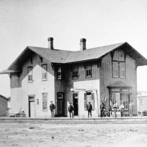 Rincon train station, New Mexico, 1883 (b / w photo)